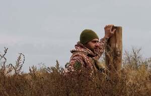 За добу на цьому напрямку українські військові відбили понад три десятки ворожих штурмів, ідеться в повідомленні