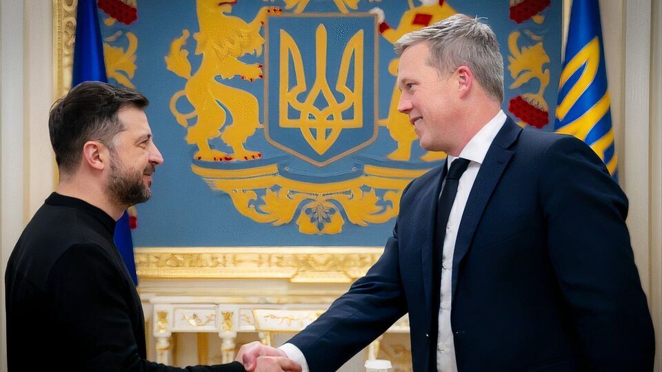 Під час зустрічі Дрісколла із Зеленським у Києві Україні озвучили ультиматум, писали ЗМІ