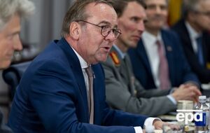 Писториус предостерег от принуждения Украины к "односторонним территориальным уступкам"