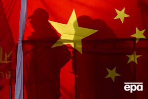 Адвокат отметил, что в ст. 174 Уголовного кодекса не прописано, что сожжение флага является преступлением