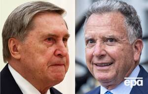 В обнародованной Bloomberg стенограмме разговора Виткофф предложил Ушакову совместно работать над "мирным соглашением" между РФ и Украиной