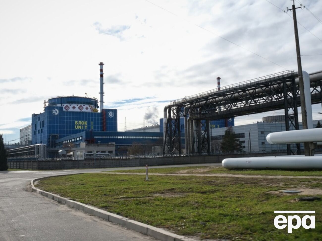 19 ноября в МАГАТЭ сообщали, что три АЭС Украины потеряли подключение к высоковольтным ЛЭП после ночного обстрела РФ