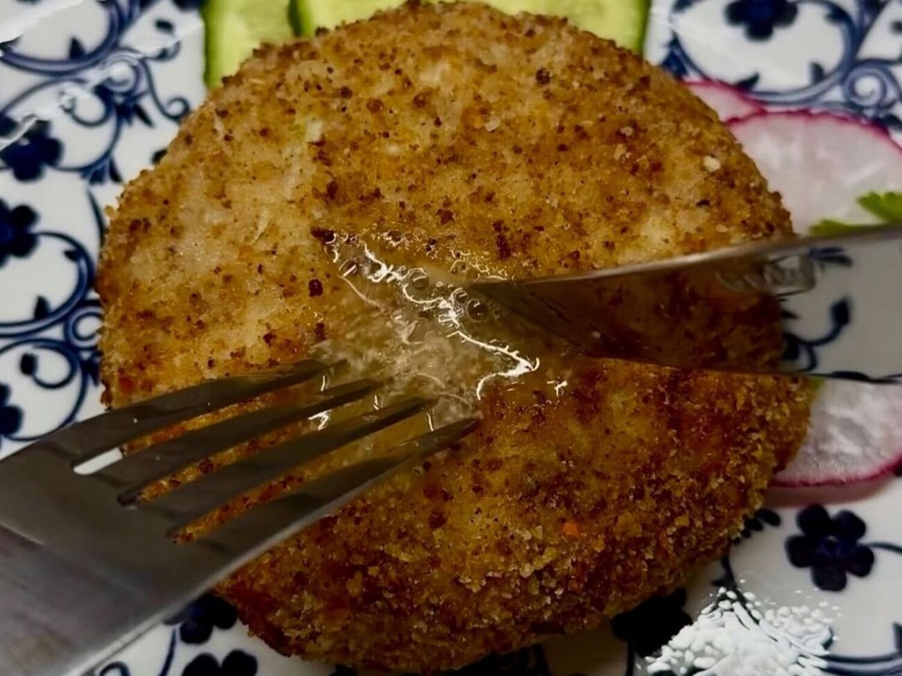 Котлети потрібно подавати гарячими