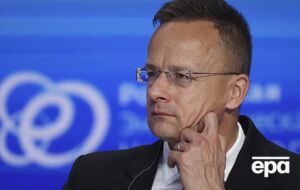 Сийярто проинформировал, что переговоры Орбана с Путиным продолжались "значительно дольше, чем планировалось"