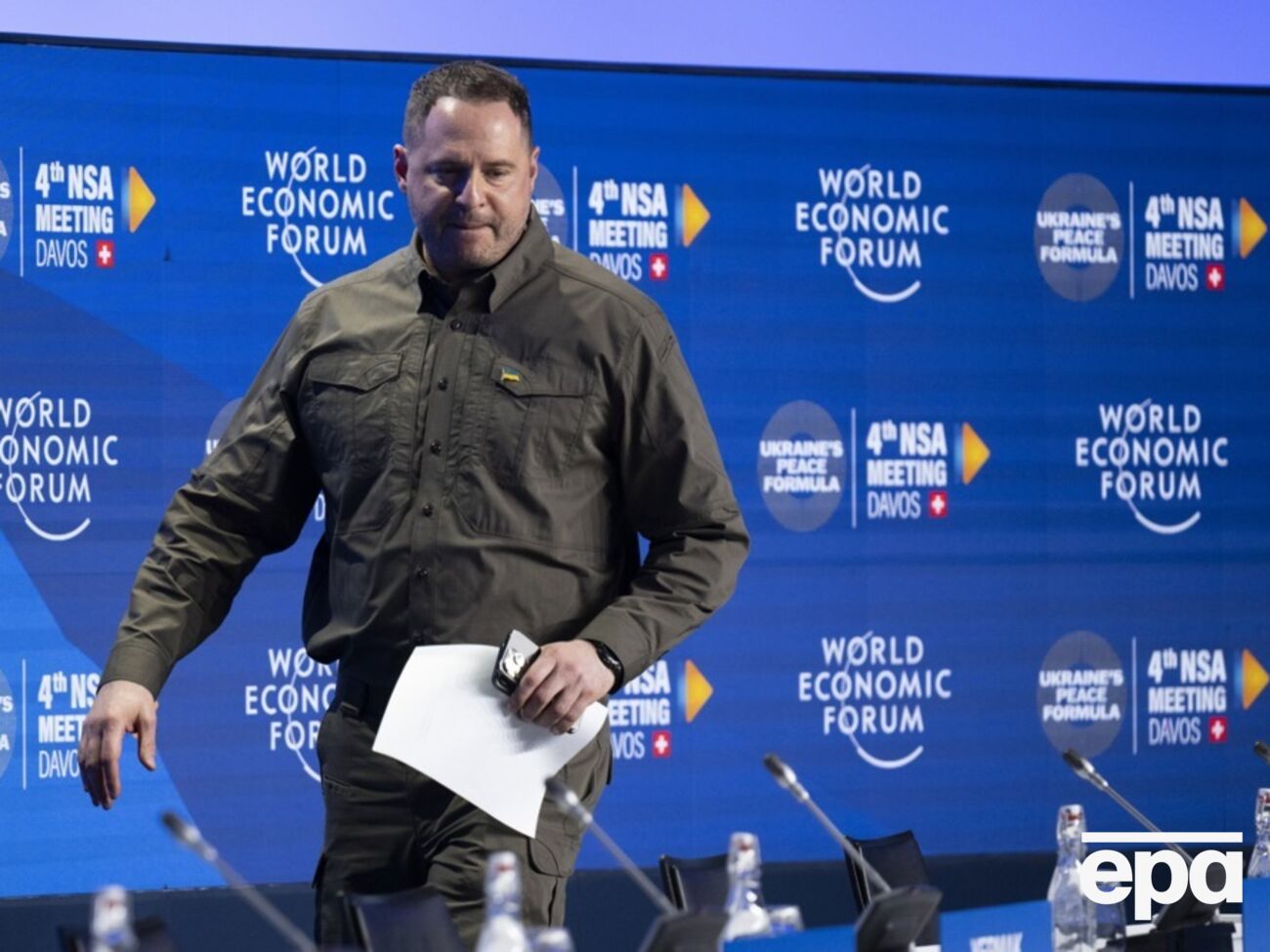 Экс-руководитель ОП не детализировал, как именно поедет на фронт и присоединится ли к Вооруженным силам Украины