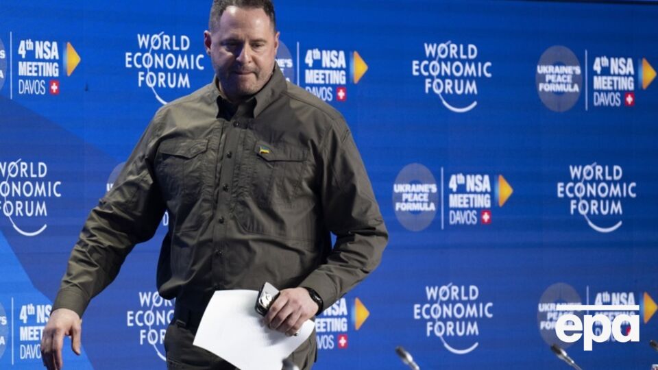 Екскерівник ОП не деталізував, як саме поїде на фронт і чи приєднається до Збройних сил України