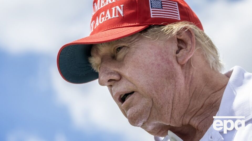 Трамп утверждает, что документы подписывались без ведома Байдена