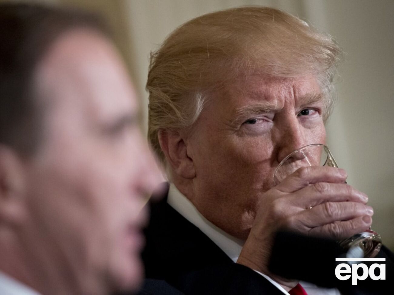 Пляшка коштує $47,45