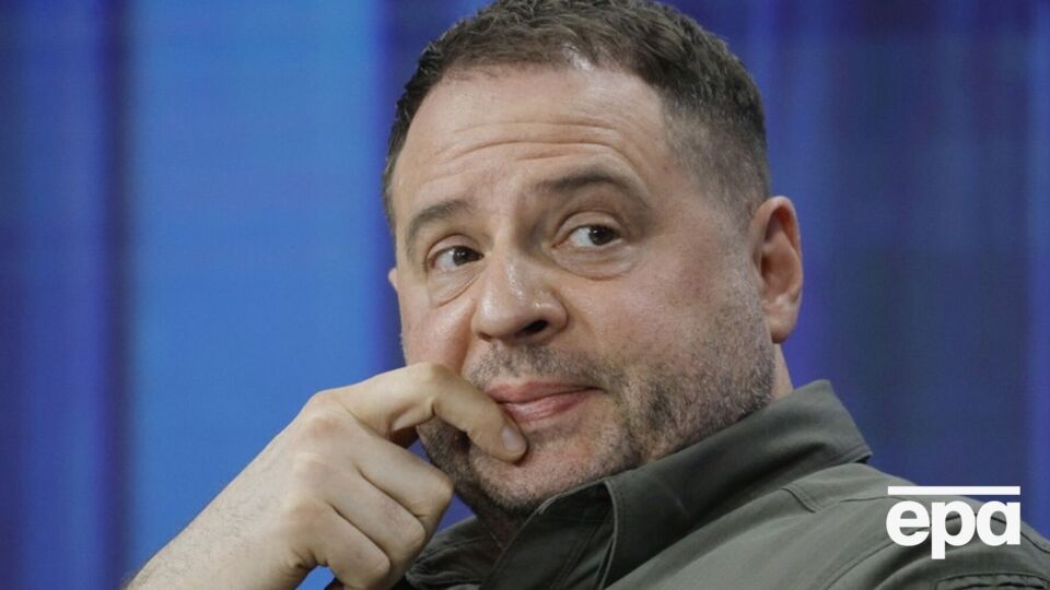 За даними джерел УП, обшуки проводили лише вдома в Єрмака