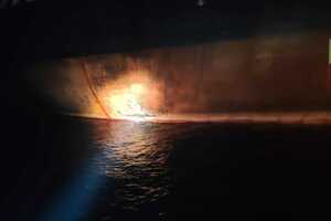 Напередодні судно вже горіло