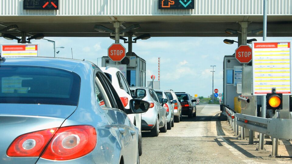 Польша со своей стороны построит автобан, который, по мнению Деркача, было бы целесообразно продлить до Ковеля