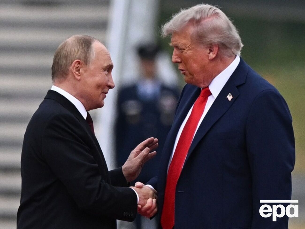 У колонці йдеться, що Трамп ризикує виконати "брудну роботу" Кремля