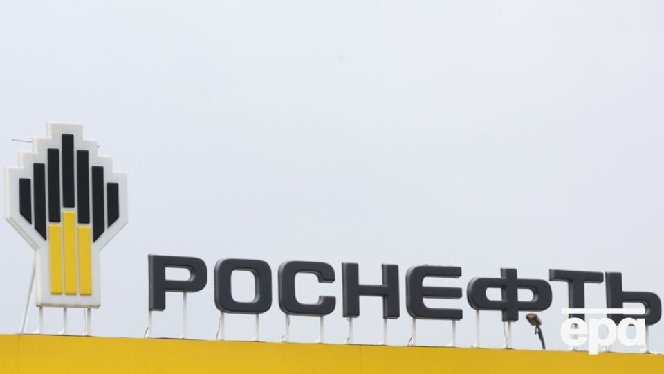 "Роснефть" хочет выплатить дивидендами половину прибыли за полгода