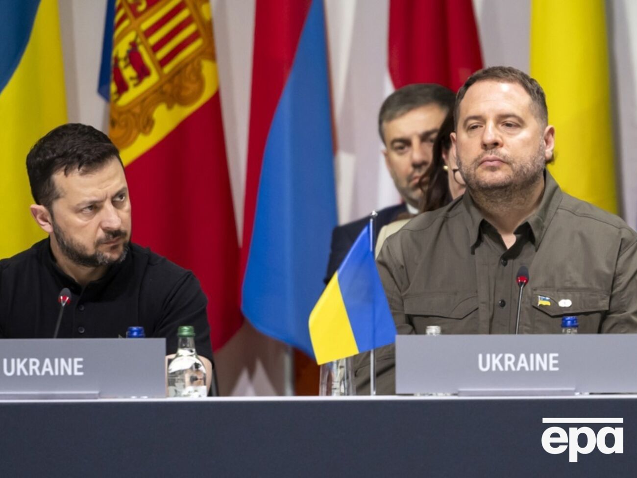 На думку FT, відставка Єрмака може вплинути на скрутне становище Зеленського