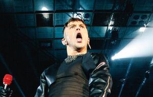 Пивоваров: Конечно, как каждый человек, пришедший в этот мир, должен быть благодарен вселенной