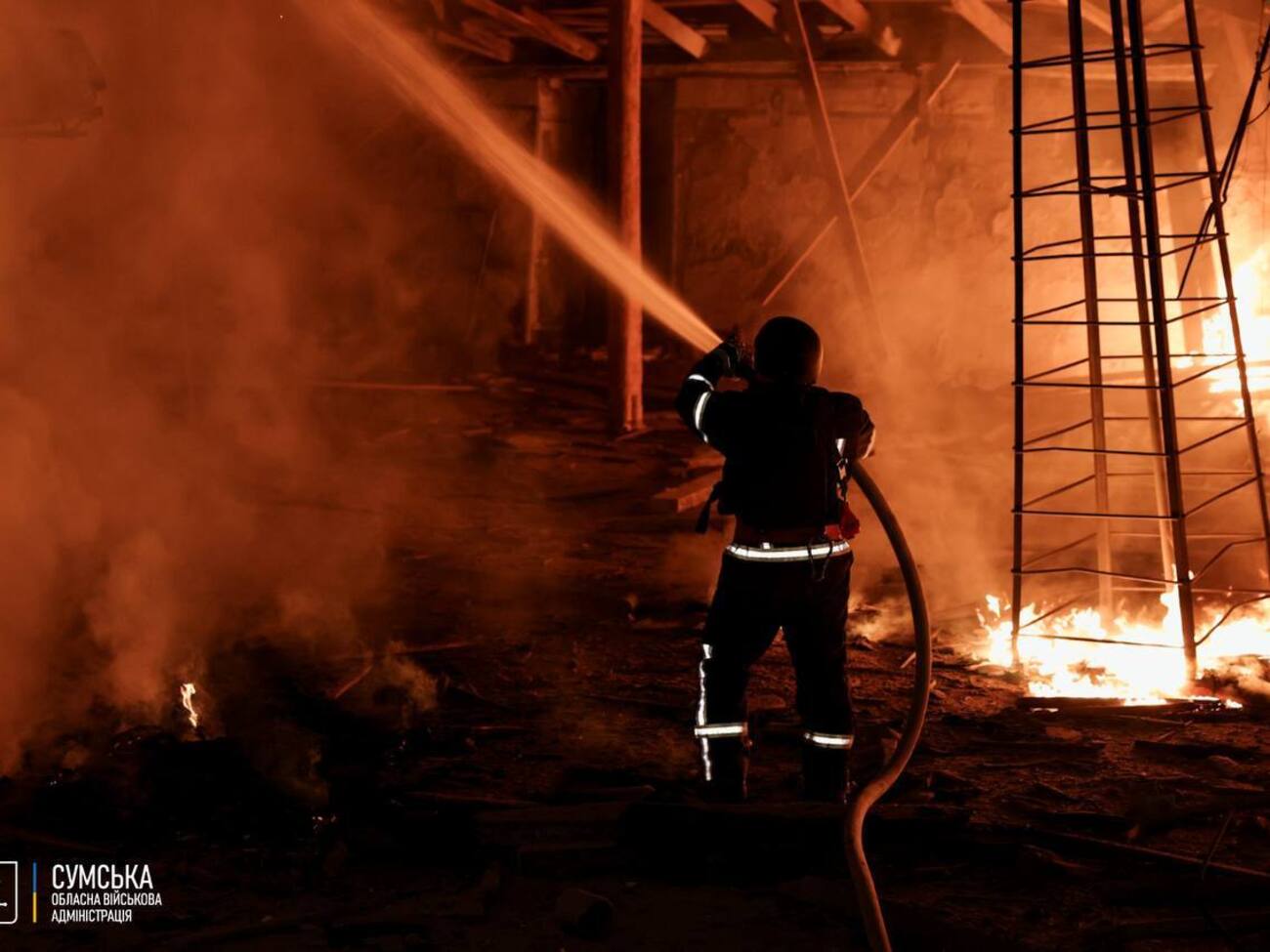 Предварительно, из-за обстрела РФ ночью 3 ноября в Сумской области погиб один человек