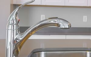 Кран будет сиять долго