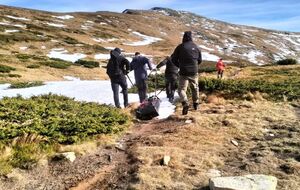 Тела транспортировали в морг в Рахове