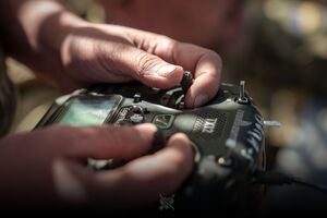 ВМС ударили по буровій установці дроном-камікадзе