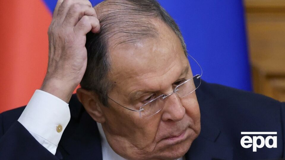 Лавров, за словами інсайдерів, дістав "жорсткого прочухана" від Путіна