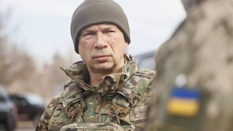 Сырский отметил, что войска усиливают