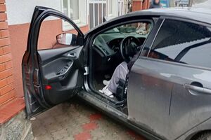 Приблизно об 11.00 водійка наїхала на трьох пішоходів, серед яких була неповнолітня дитина, пишуть правоохоронці