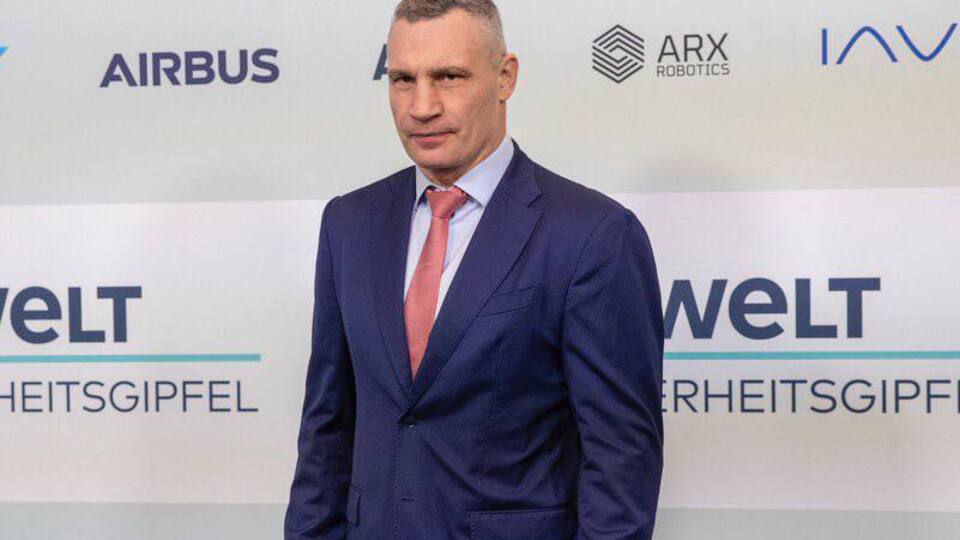 Общество ожидает справедливости и правосудия, заявил Кличко