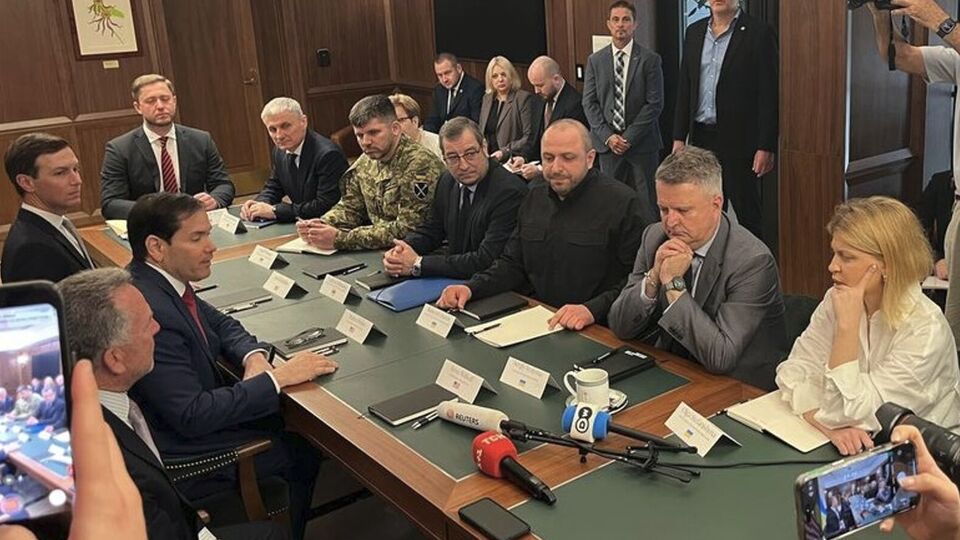 В Майами 30 ноября проходит встреча делегаций Украины и США по "мирному плану"