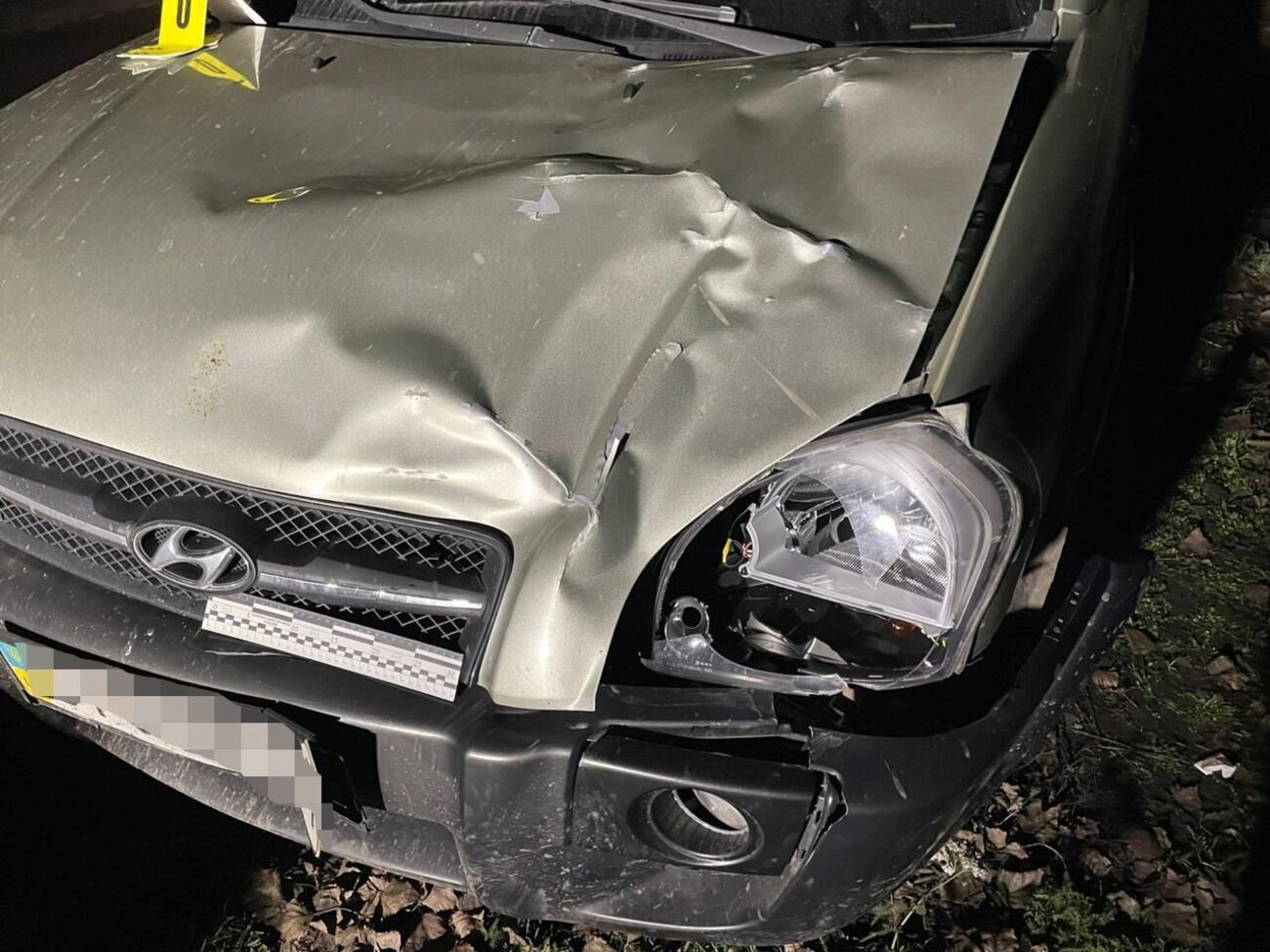 У прокуратурі зазначили, що дівчат збили на узбіччі