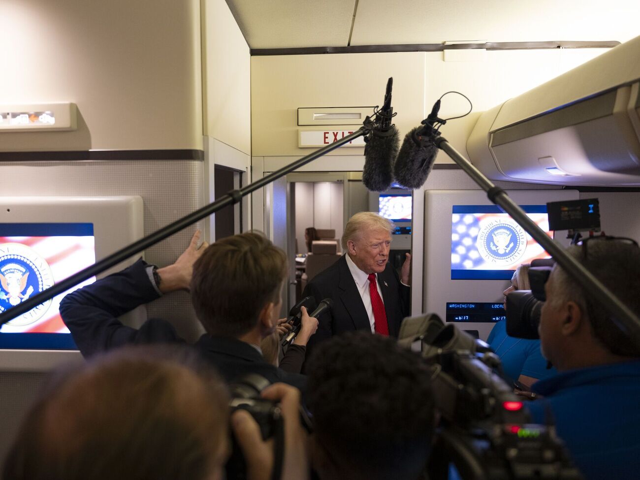 Трамп считает, что есть неплохие шансы заключить мирное соглашение по Украине