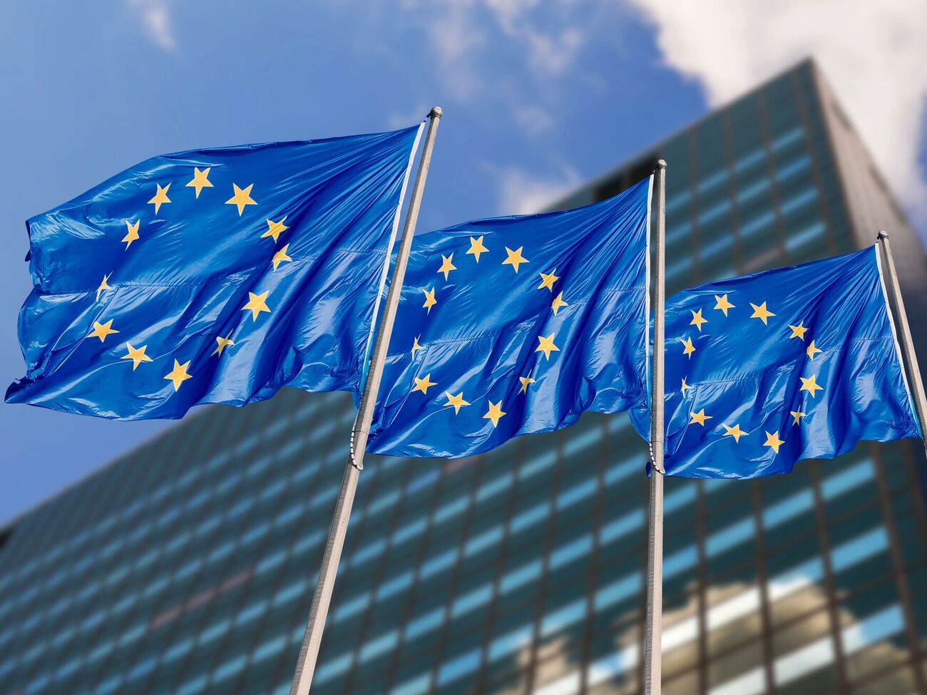 Від України вимагатимуть більшого прогресу в реформах верховенства права й боротьбі зі злочинністю