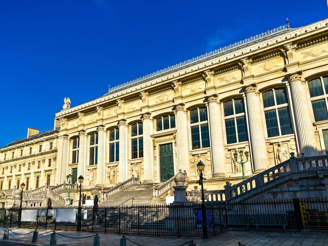 Кравец: Апелляционный суд Парижа фактически вынес приговор ВАКС и всей антикоррупционной вертикали в Украине