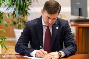 Лубинец (на фото) попросил омбудсмена Италии обеспечить соблюдение базовых прав и надлежащих условий содержания Кузнецова