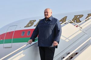 США зняли санкції з літака, яким літають члени сім'ї Лукашенка, зазначили ЗМІ