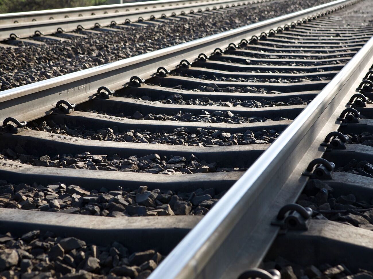 УЗ перекладає витрати за пасажирські перевезення на вантажні тарифи, бо немає іншого вибору, сказали представники бізнесу