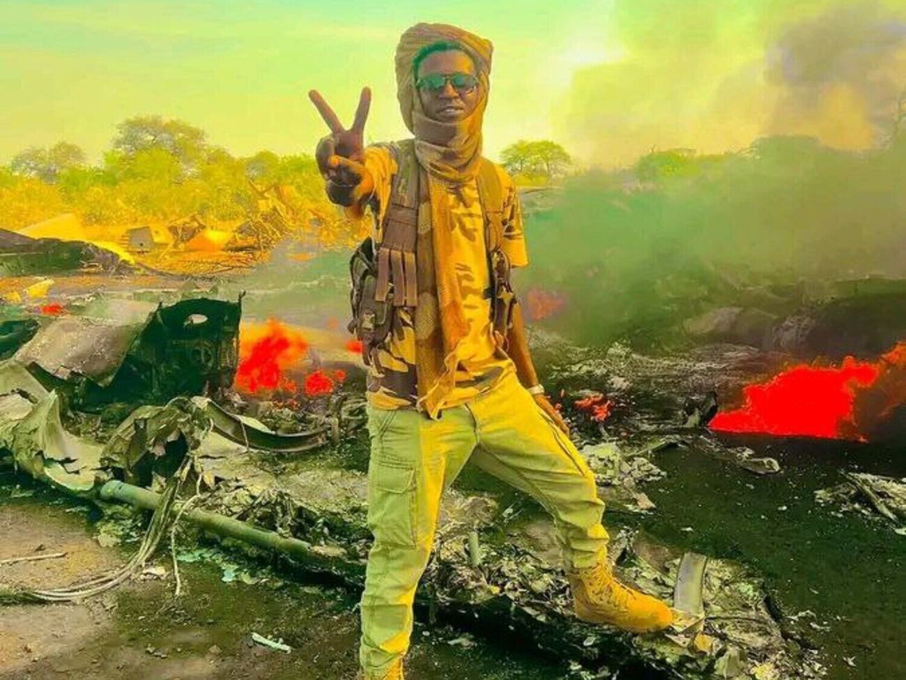 Самолет Ил-76 использовали для доставки военных и грузов на суданские базы, изолированные из-за боевых действий