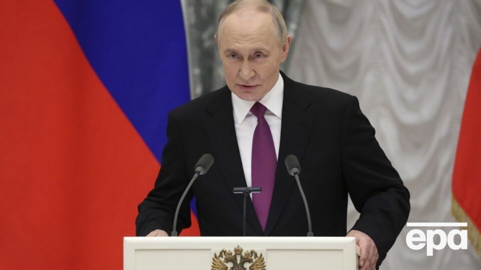 РФ готовится испытать ядерное оружие в "ответ" на действия США, говорит Путин