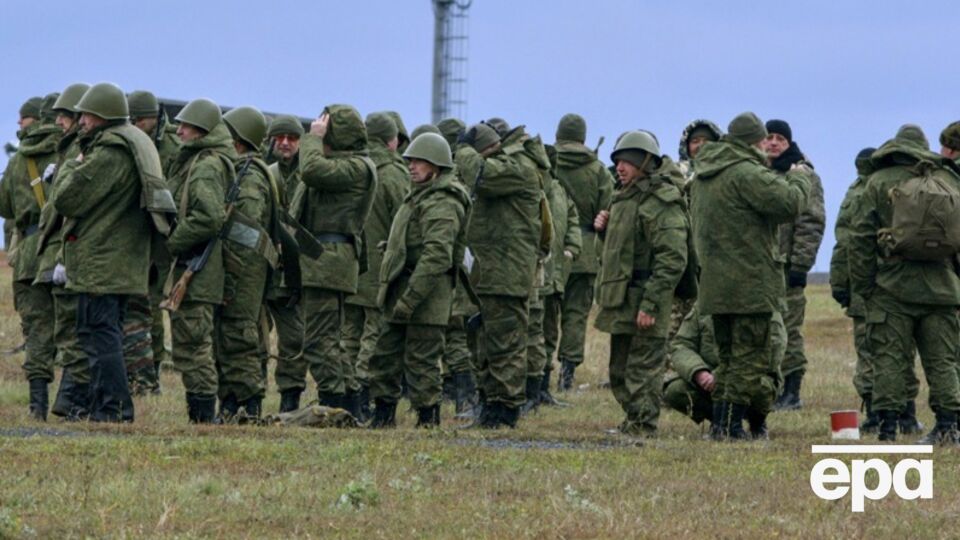 Российские оккупанты все чаще отказываются выполнять приказы командиров