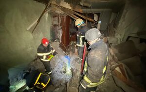 Унаслідок удару РФ по Кам'янському поранень зазнало восьмеро людей