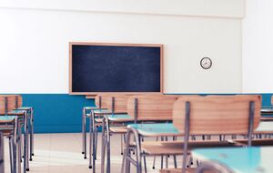 Українські діти мають право на безпечний простір, зокрема й у школі, без нав'язування культури країни-окупанта, зазначили в посольстві