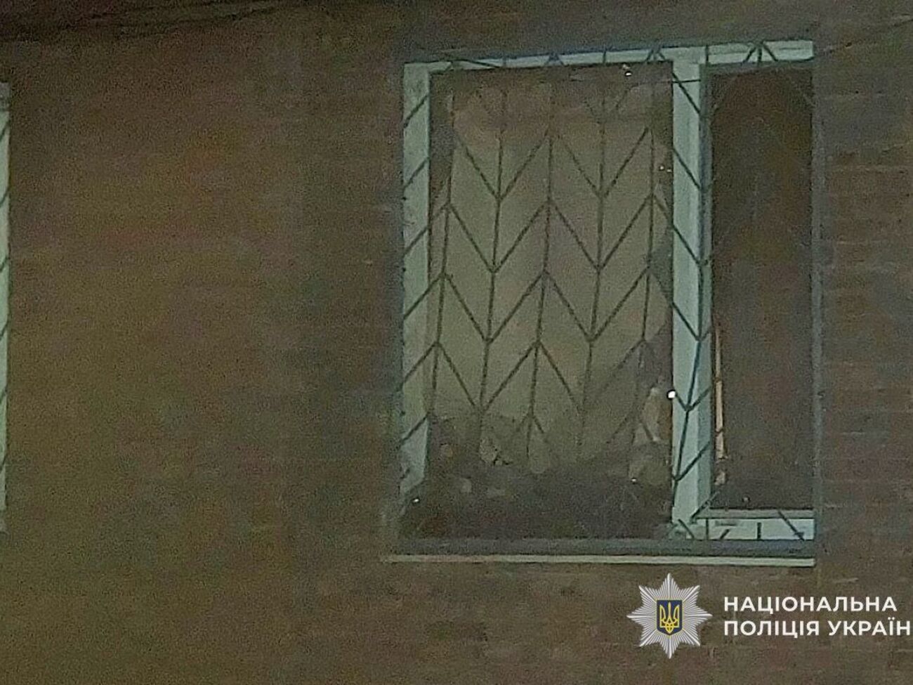 Вибух стався в одній із квартир багатоквартирного житлового будинку, але інші квартири не пошкоджені, ідеться в повідомленні