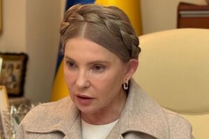 Тимошенко редко изменяет косе