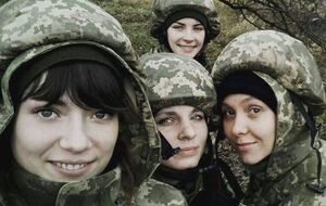 В Україні не планують вводити обов'язковий призов жінок – ЦПД