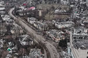 Город, который РФ "освобождает", разрушен