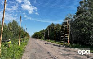 Рыболовные сети используют для создания антидроновых тоннелей в Украине