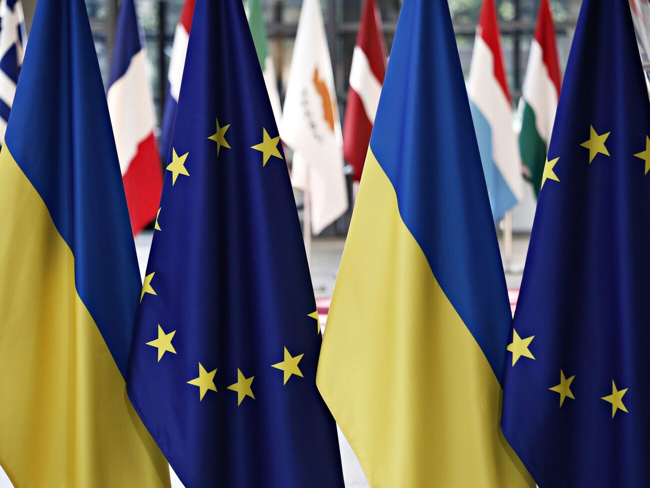 Країни ЄС поки не погодили репараційного кредиту для України коштом активів РФ