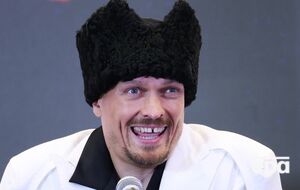 Усик за свою кар'єру заробив $214 млн, поінформував GiveMeSport