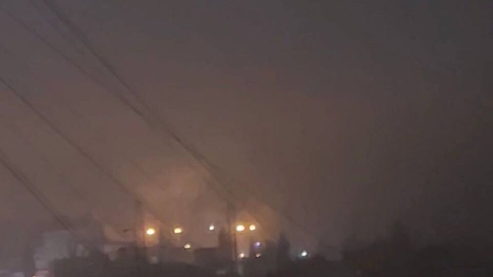 Момент атаки в Воронеже в ночь на 9 ноября 2025 года попал на видео очевидца