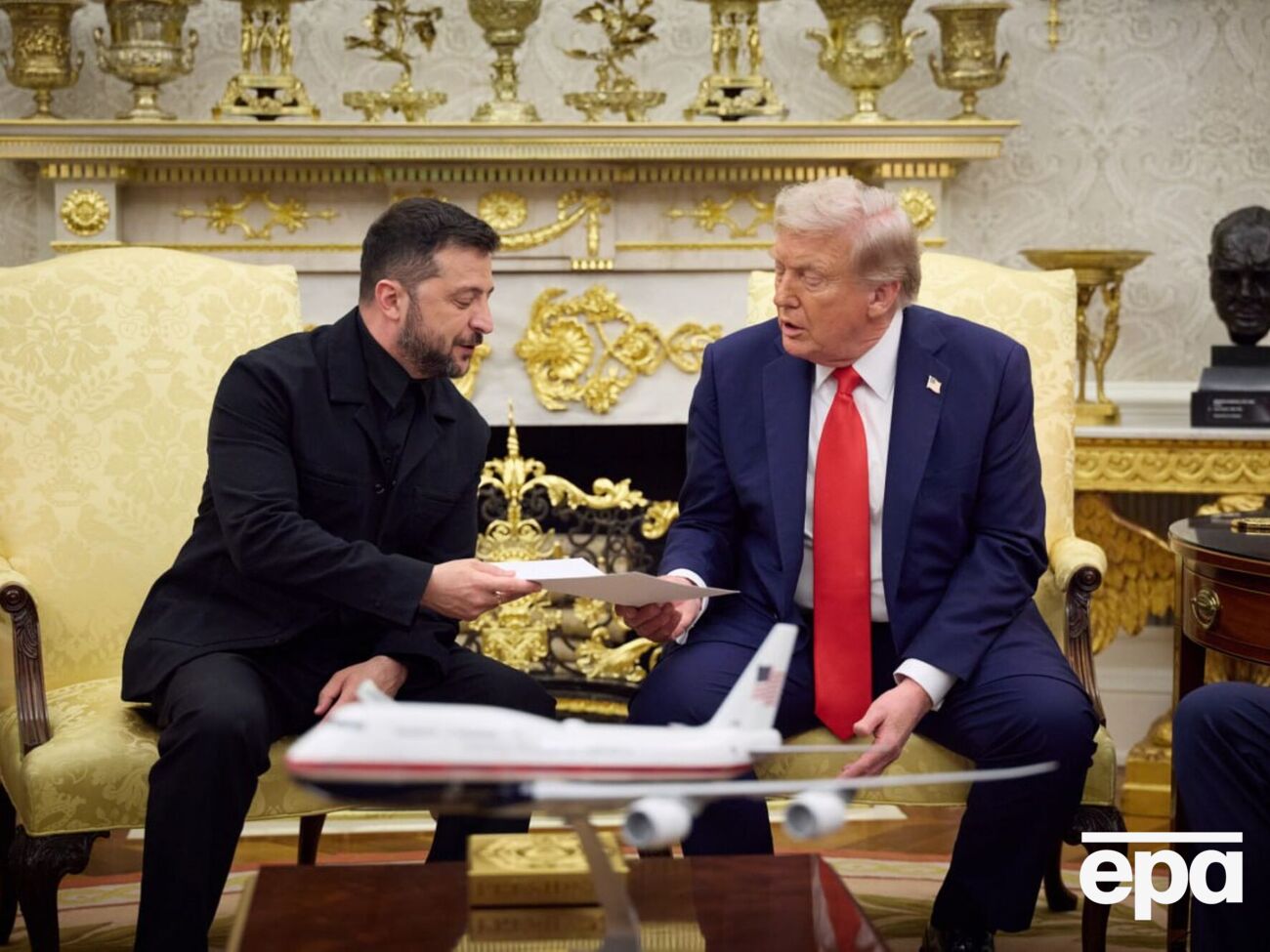 Зеленский назвал отношения с Трампом "нормальными, деловыми и конструктивными"