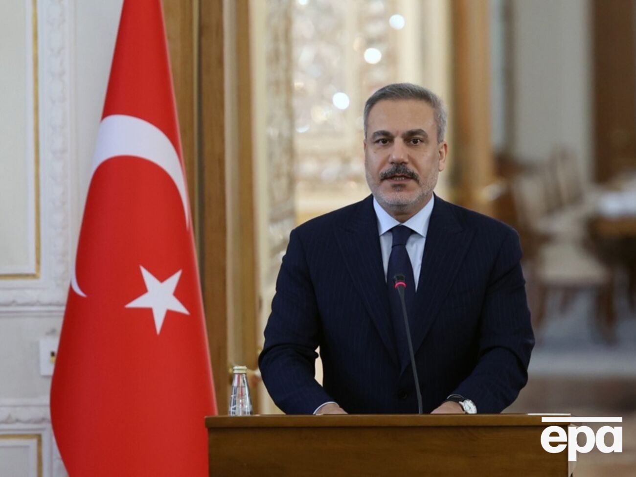 Турция вовлечена в мирный процесс, указал Фидан